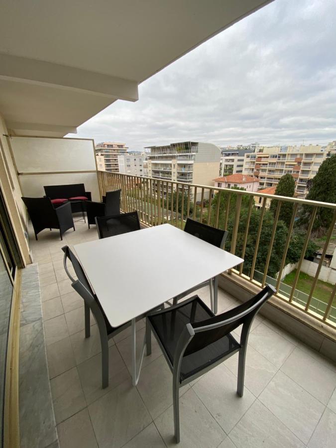 Superbe Appartement Renove A Neuf A 100M De La Mer 주앙레핑 외부 사진